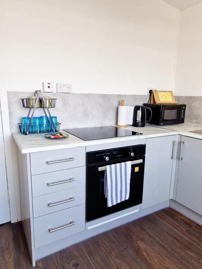 Three Bridges Waterfront Holiday home *