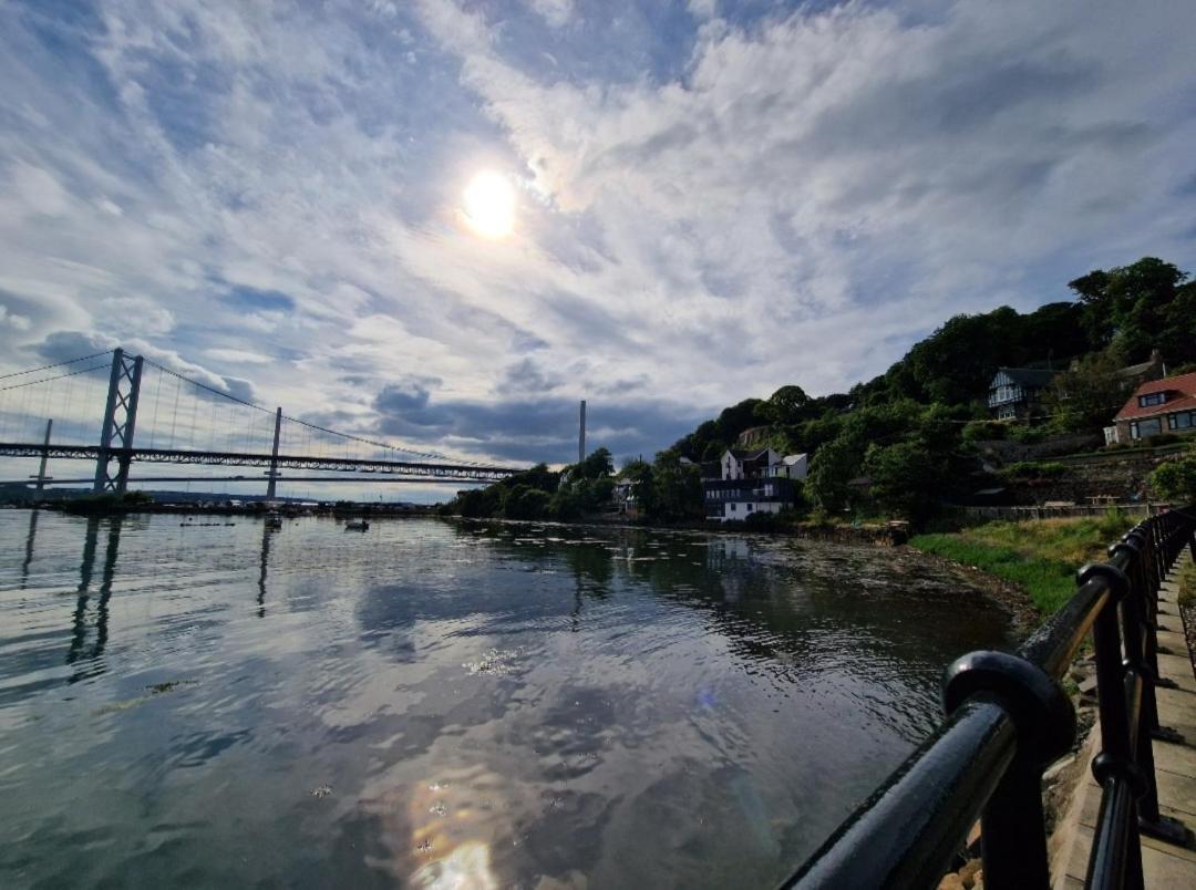 Three Bridges Waterfront North Queensferry