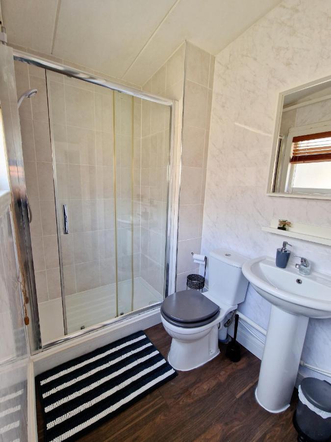 Three Bridges Waterfront Holiday home *