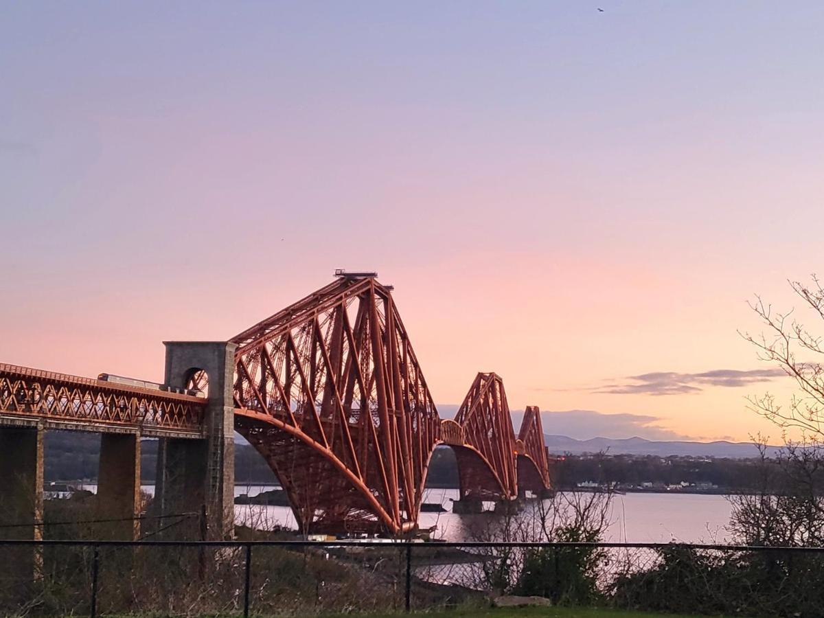 Holiday home Three Bridges Waterfront *