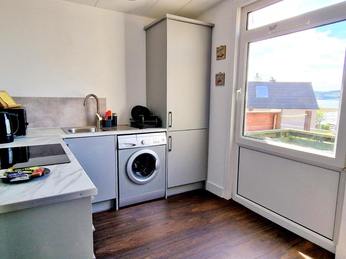 Holiday home Three Bridges Waterfront *
